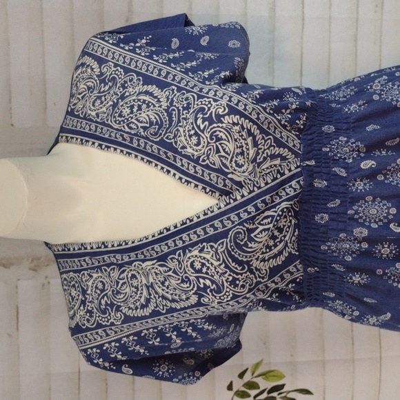 Younique Smocked Waist Blue and White, Size XL - Picture 2 of 4